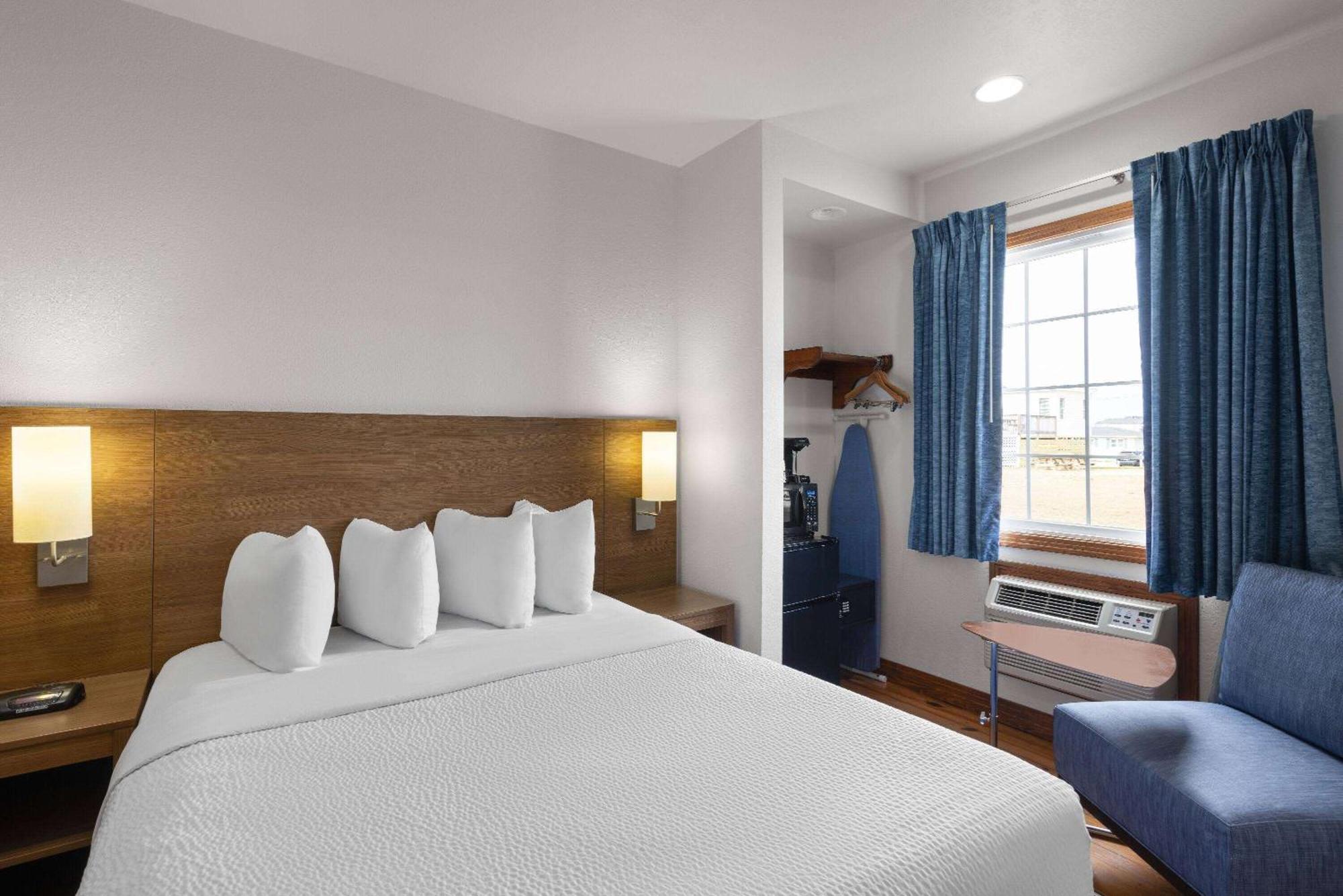 Days Inn By Wyndham Kill Devil Hills Oceanfront - Wilbur Екстер'єр фото