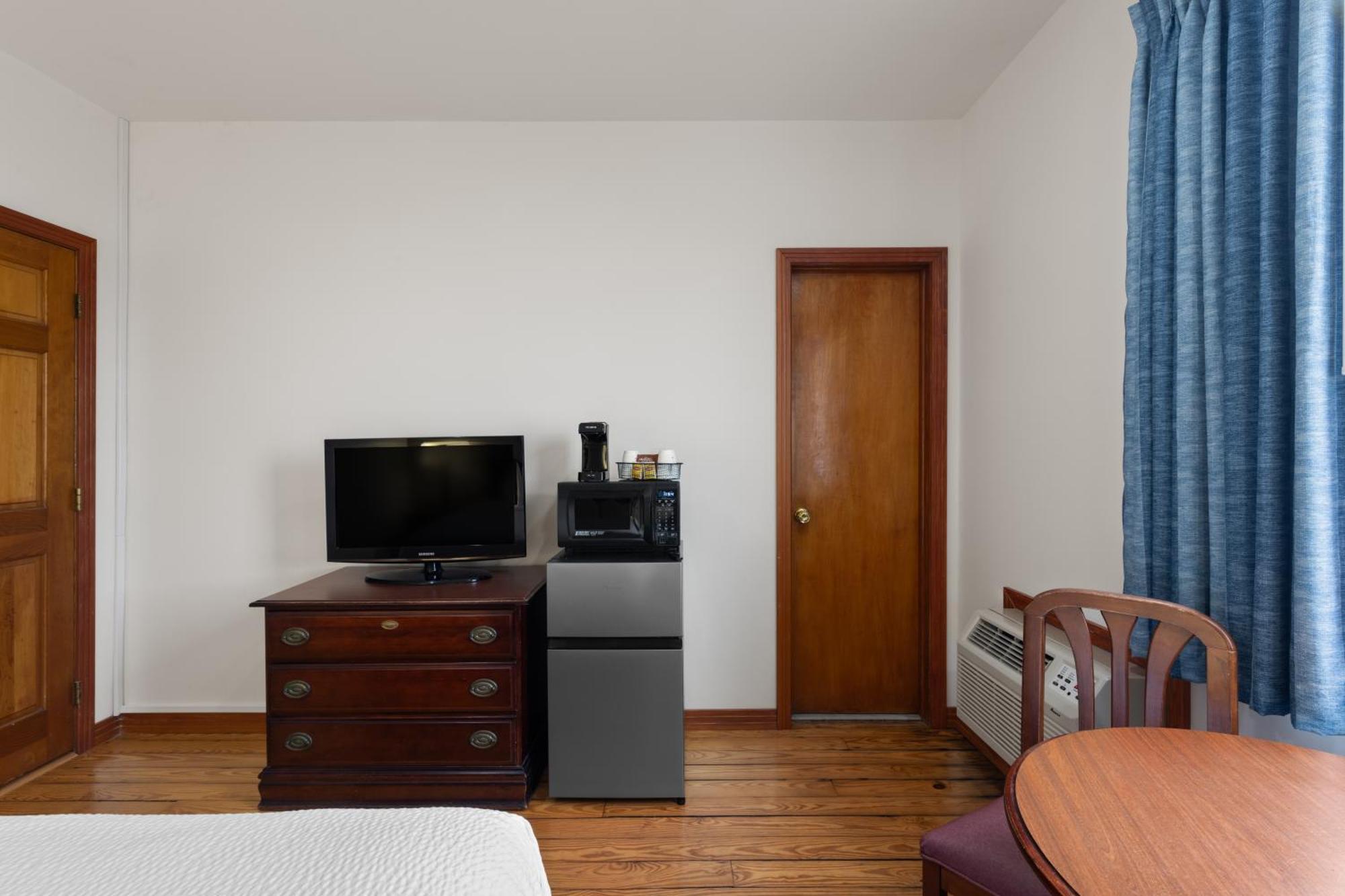 Days Inn By Wyndham Kill Devil Hills Oceanfront - Wilbur Екстер'єр фото