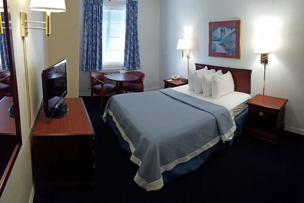 Days Inn By Wyndham Kill Devil Hills Oceanfront - Wilbur Екстер'єр фото