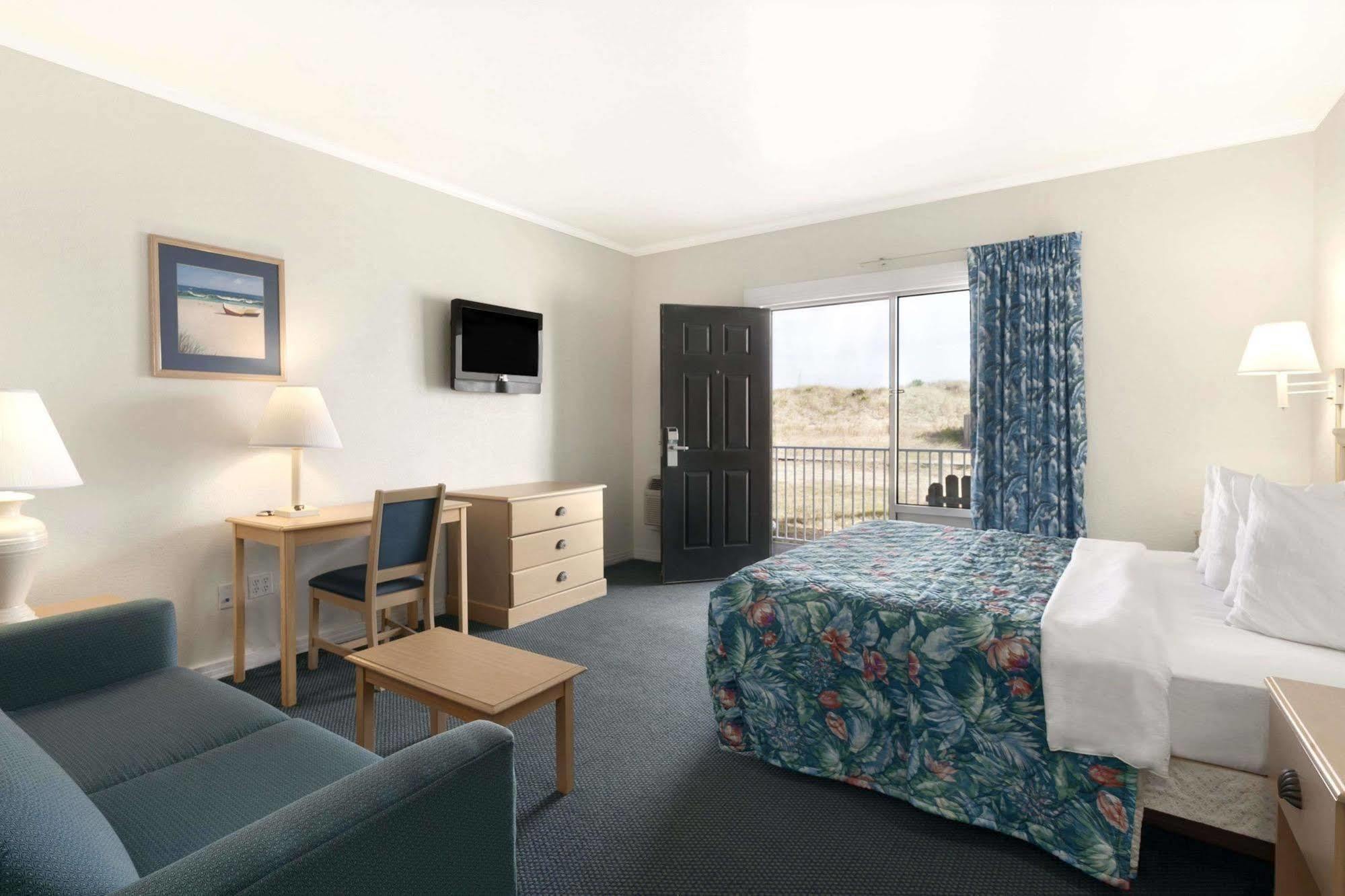 Days Inn By Wyndham Kill Devil Hills Oceanfront - Wilbur Екстер'єр фото