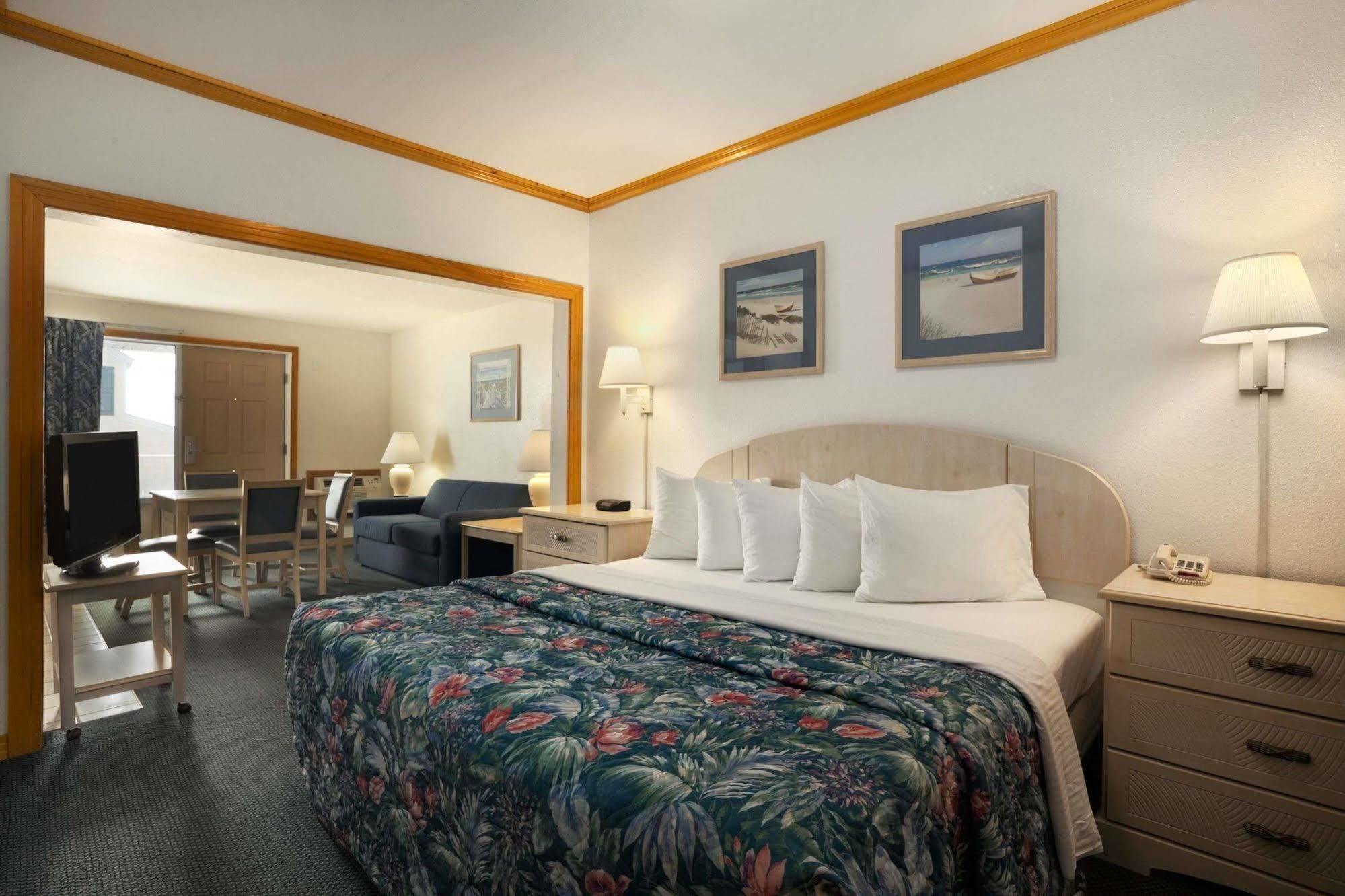 Days Inn By Wyndham Kill Devil Hills Oceanfront - Wilbur Екстер'єр фото